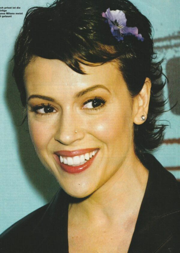 Alyssa Milano teen magazine pinup headshot picture pic short hair lips
