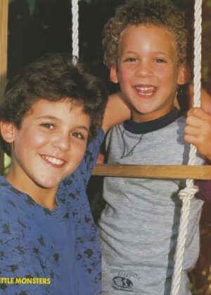Fred Savage Ben Savage Alyssa Milano teen magazine pinup clipping young modeling playset Wonder Years rare