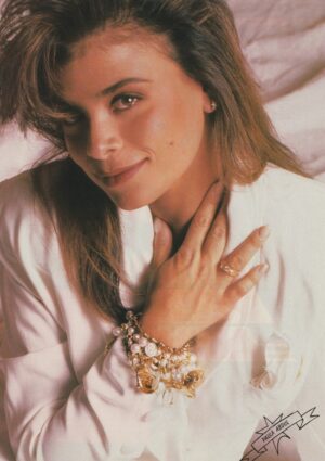 Paula Abdul teen magazine pinup clipping white shirt hand chest Teen Machine pix