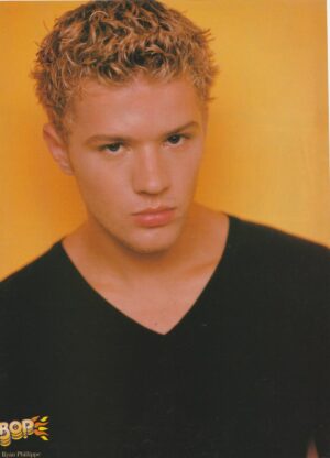 Ryan Phillippe teen magazine pinup clipping black shirt teen idols Cruel Intentions