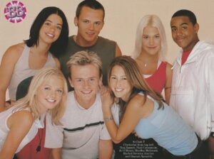 S Club 7 Josh Hartnett teen magazine pinup boy girl pop group BB pix