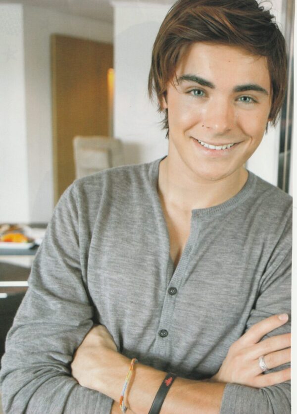 Zac Efron teen magazine pinup clipping Cool mag pix double sided - Image 2