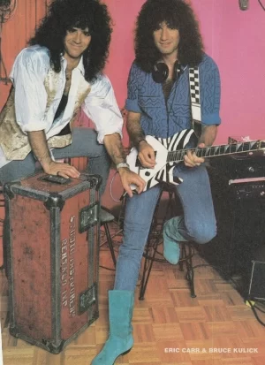 Gene Simmons Eric Carr Bruce Kulick teen magazine pinup clipping Rare pix Kiss