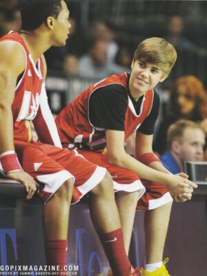 Justin Bieber teen magazine pinup clipping 2 sided shorts GOPIX mag 2 sided pix