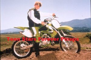 Aaron Carter 4×6 or 8×10 Photo vintage picture celebrity pix 90’s teen idols promo photo motorcycle young preeteen pix modeling