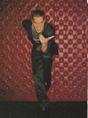 Ricky Martin Menudo teen magazine pinup clipping red background suit Bop Pix
