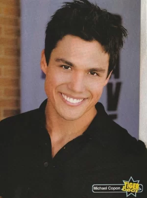 Michael Copon Kelly Clarkson teen magazine pinup clipping headshot Tiger Beat