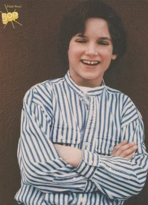 Elijah Wood Edward Furlong magazine pinup clipping young teen idols Bop modeling