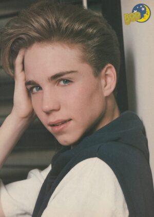 Shane Mcdermott Jonathan Brandis teen magazine pinup clipping blue shirt side profile shot Bop
