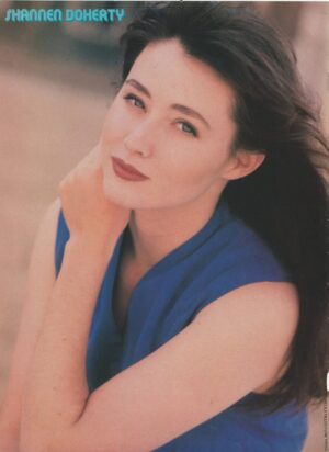 Shannen Doherty teen magazine pinup clipping Beverly Hills 90210 blue shirt RARE