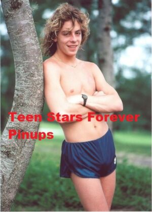 Leif Garrett 4×6 or 8×10 Photo vintage picture celebrity pix 70’s teen idols modeling blue shorts shirtless tree muscles sexy