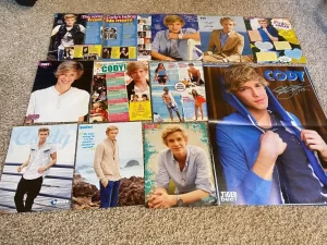 Cody Simpson teen magazine pinup clipping Pop Star Bop shirtless barefoot RARE