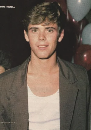 Tommy Howell Tom Howell teen magazine pinup clipping brown jacket Teen Set Pix