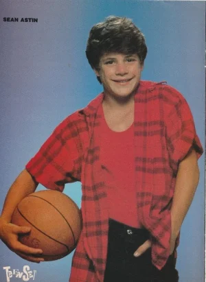 Sean Astin teen magazine pinup clipping red shirt basketball Teen Set Young Pix