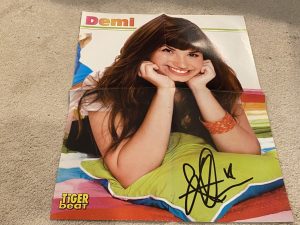 Demi Lovato Jonas Brothers Nick Jonas teen poster clipping blue shirt modeling