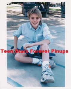 Jonathan Brandis 4×6 or 8×10 vintage photo shorts park young boy Seaquest 90's child star pix