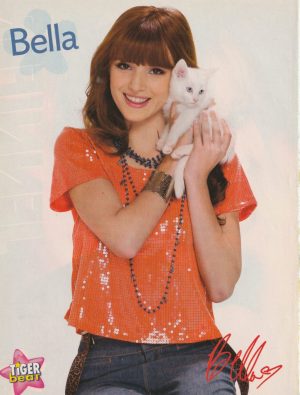 Bella Thorne teen magazine pinup clipping kitten Tiger Beat jeans Pix