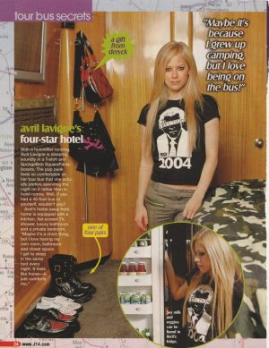 Avril Lavigne teen magazine pinup clipping four star hotel room shoes J-14