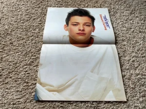 Edward Furlong Claire Danes Mark Paul Gosselaar teen magazine centerfold lips