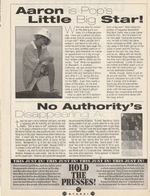 Taylor Lautner Taylor Swift teen magazine poster clipping cheering Pom pom's M mag