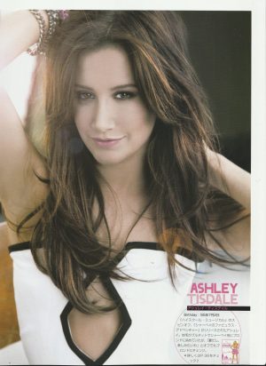 Ashley Tisdale Amanda Seyfried teen magazine pinup clipping Japan Pix actor pix