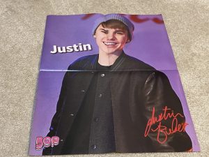 Harry Styles One Direction Justin Bieber teen magazine poster beanie Bop Pix