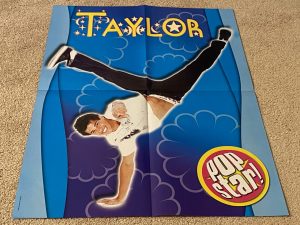 Taylor Lautner Taylor Swift teen magazine 4 page poster jeans white t-shirt boxers stomache hot Pop Star