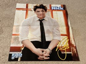 Taylor Swift Nick Jonas teen magazine 4 page poster window Bop music star