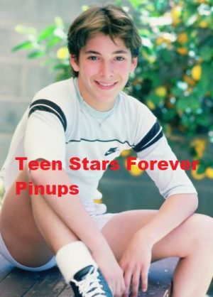 Noah Hathaway 4x6 or 8x10 Photo vintage young boy white shorts sexy pose child star 90's rare pix celebrity