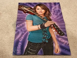 Michael Jackson Miley Cyrus teen magazine poster white shirt Tour Bravo Pix