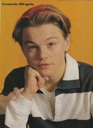 Leonardo Dicaprio teen magazine pinup clipping Super Rare hand on face Titanic