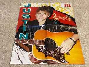 Justin Bieber One Direction teen magazine poster clipping guitar M child star