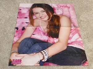 Miley Cyrus Zac Efron teen magazine poster clipping Pretty in Pink Tiger Beat