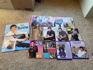 Taylor Lautner teen magazine pinup poster clippings lot shirtless Twilight Pix