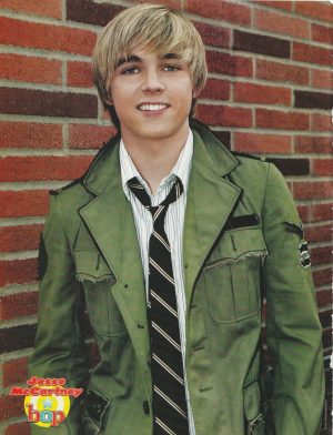Jesse Mccartney teen magazine pinup clipping Vintage green shirt brick wall pix