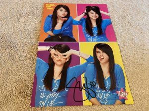 Selena Gomez Sterling Knight teen magazine poster clipping vintage red bean bag