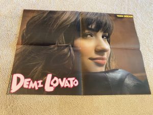 Demi Lovato Jonas Brothers magazine poster clipping Teen Dream headshot pix rare