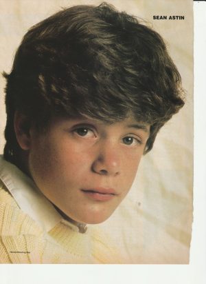 Sean Astin teen magazine pinup clipping close up Toy Soliders vintage pix Star