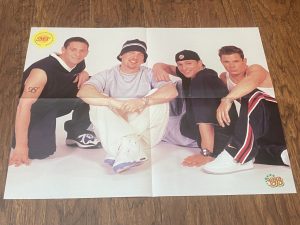 Justin Timberlake 98 Degrees boy band teen poster clipping vintage squatting BB