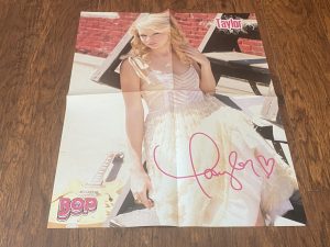 Taylor Swift Robert Pattinson teen poster clipping vintage brick wall guitar Bop