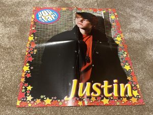 Taylor Swift Justin Bieber magazine Poster Collectible Pop Star young preteen
