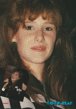 Tiffany teen magazine pinup clipping pop singer headshot Tiger Beat Pix RARE