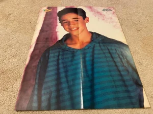 Thomas Ian Nicholas Jason James Richter teen poster clipping green shirt Bopper