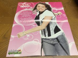 Miley Cyrus Jonas Brothers teen magazine poster clipping foldout Break Out Star