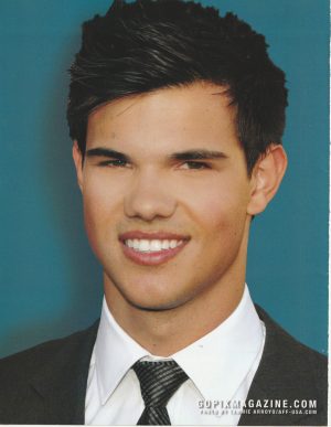 Taylor Lautner teen magazine pinup clipping Go Pix headshot Twilight actor Pix