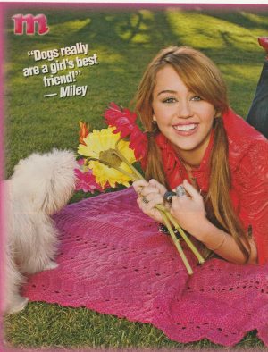 Miley Cyrus teen magazine pinup clipping M Puppy Hannah Montana Pink blanket Pix