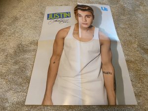 Justin Bieber Muscles US Magazine Pinup Poster Pop Star Teen Idol Collectible