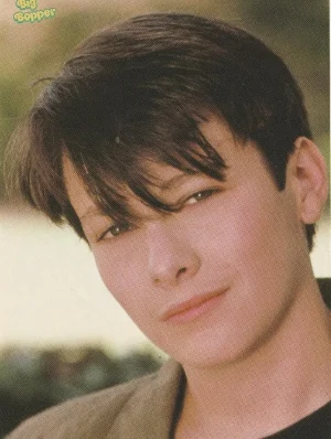 Edward Furlong teen magazine pinup clipping Bop headshot Collectible Pix lips