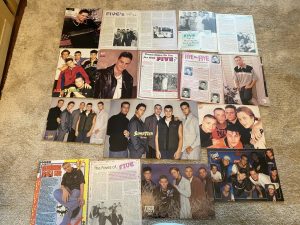Five boyband 5 teen magazine pinup poster clippings lot Bop cutting Abs Scott