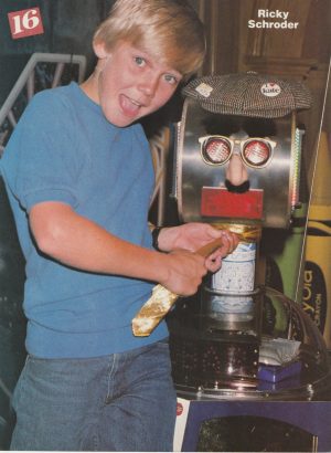 Ricky Schroder Michael Jackson magazine pinup clipping blue shirt young 16 mag